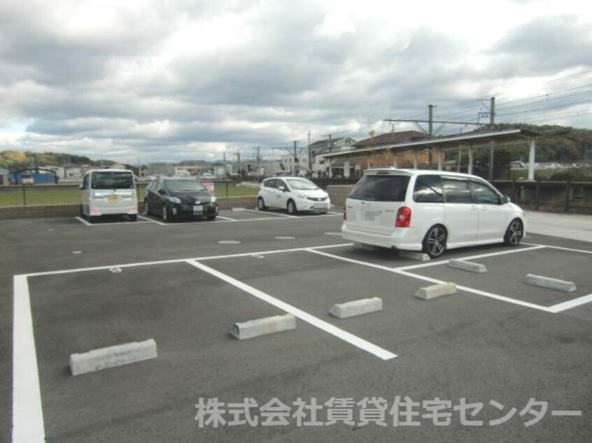  和歌山電鉄貴志川線/岡崎前駅 徒歩1分 2階 築11年