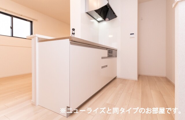 同仕様 阪和線・羽衣線/和歌山駅 徒歩27分 2階 1年未満