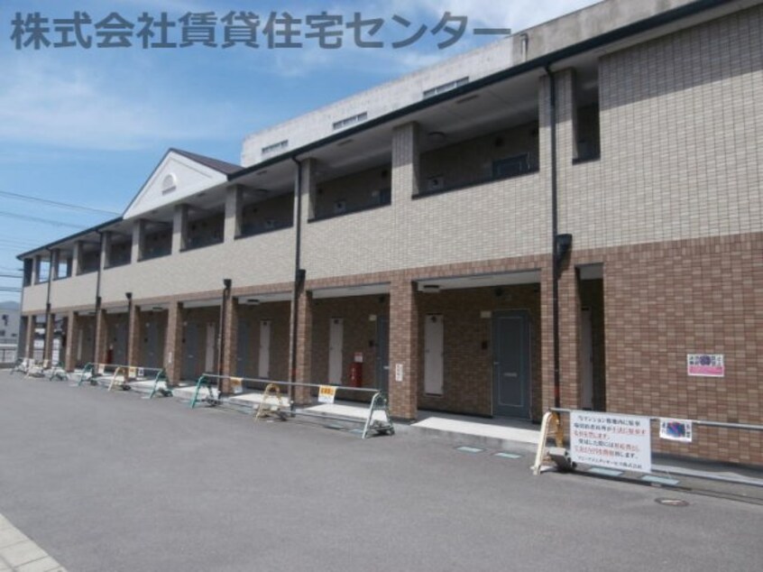  阪和線・羽衣線/和歌山駅 徒歩19分 1階 築18年