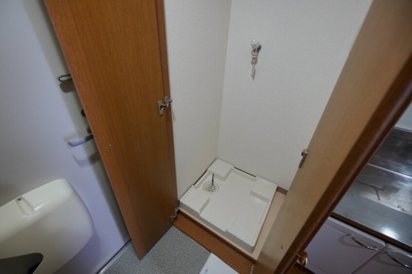 同仕様 阪和線・羽衣線/和歌山駅 徒歩19分 1階 築18年