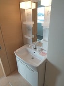  阪和線・羽衣線/紀伊中ノ島駅 徒歩19分 2階 築13年