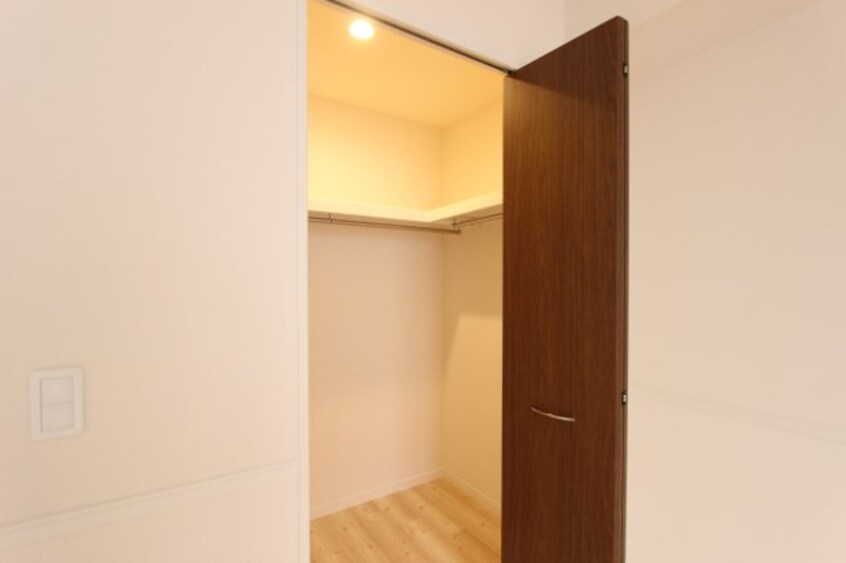  阪和線・羽衣線/紀伊中ノ島駅 徒歩33分 1階 築7年