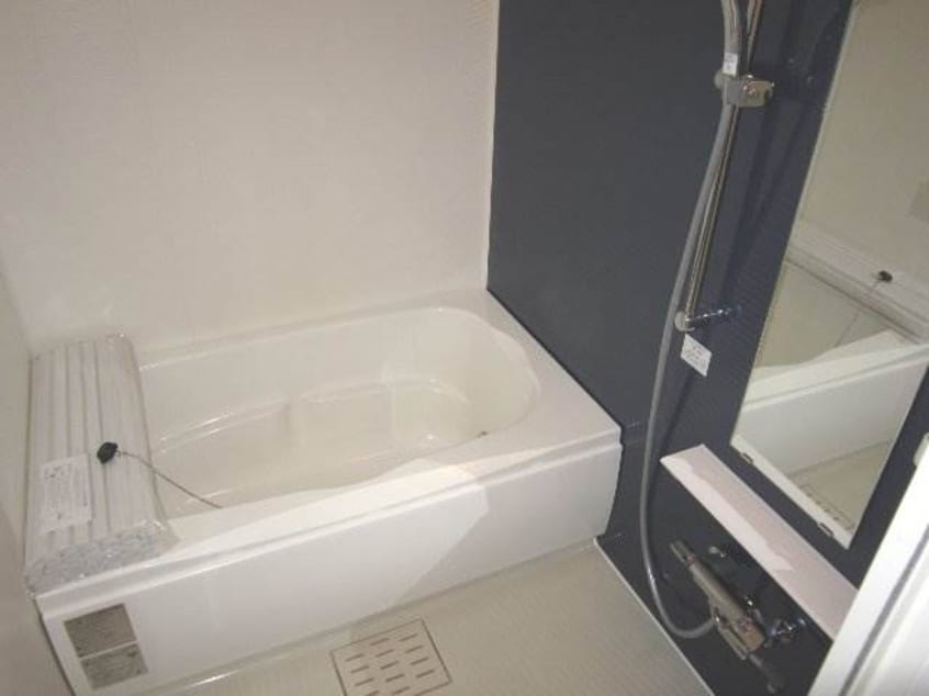  阪和線・羽衣線/紀伊中ノ島駅 徒歩33分 1階 築7年