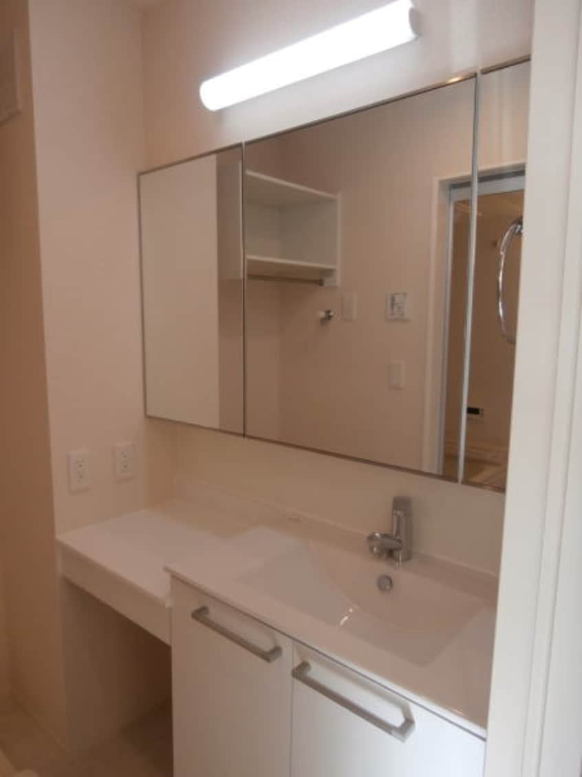  サンテラス吹上