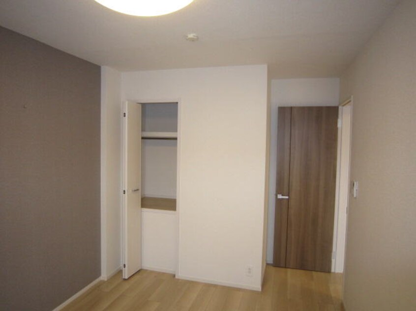  ＮＥＯ　ＦＬＯＲ　Ｄ・Ｇ