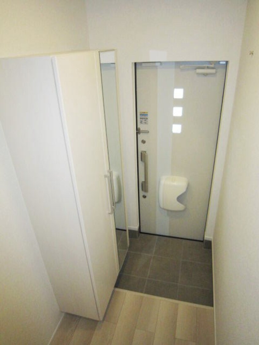  ＮＥＯ　ＦＬＯＲ　Ｄ・Ｇ