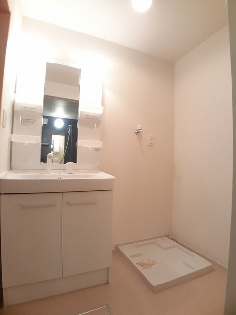  コートジュネスＢ