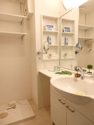  阪和線・羽衣線/和歌山駅 徒歩15分 2階 築13年