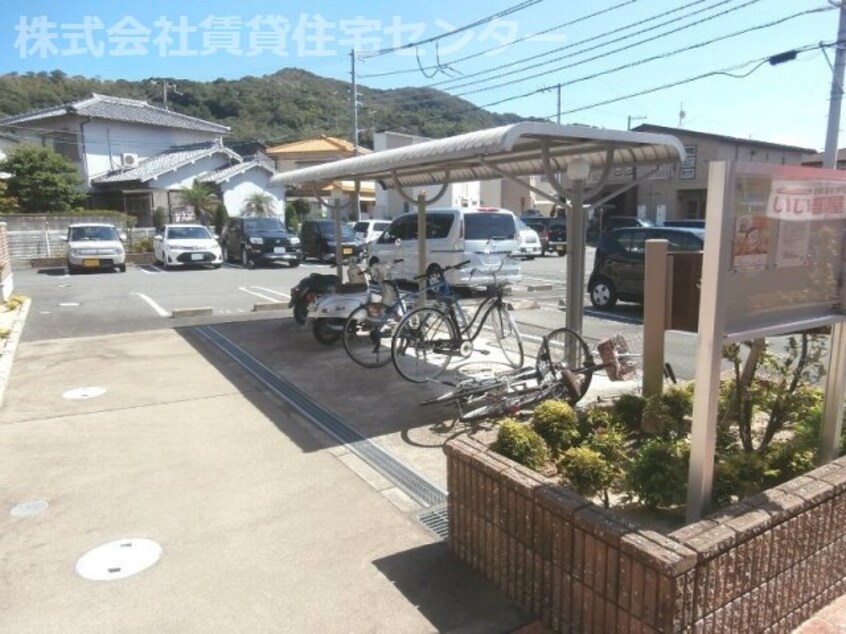  きのくに線・紀勢本線/紀三井寺駅 徒歩13分 2階 築14年