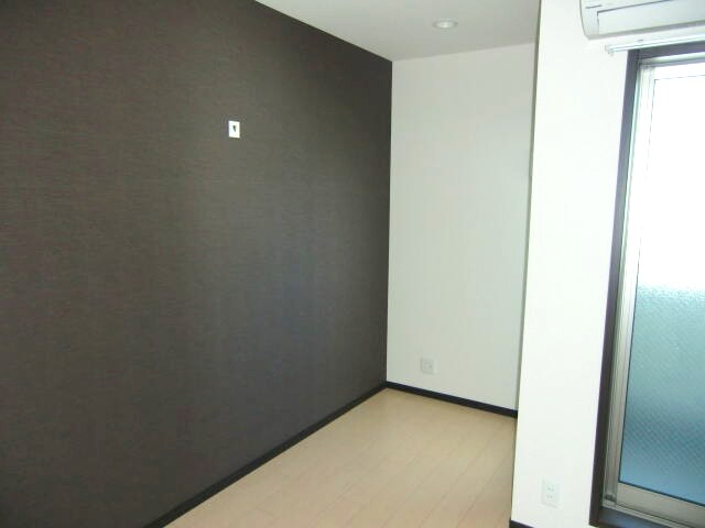  AXIS 壱番館