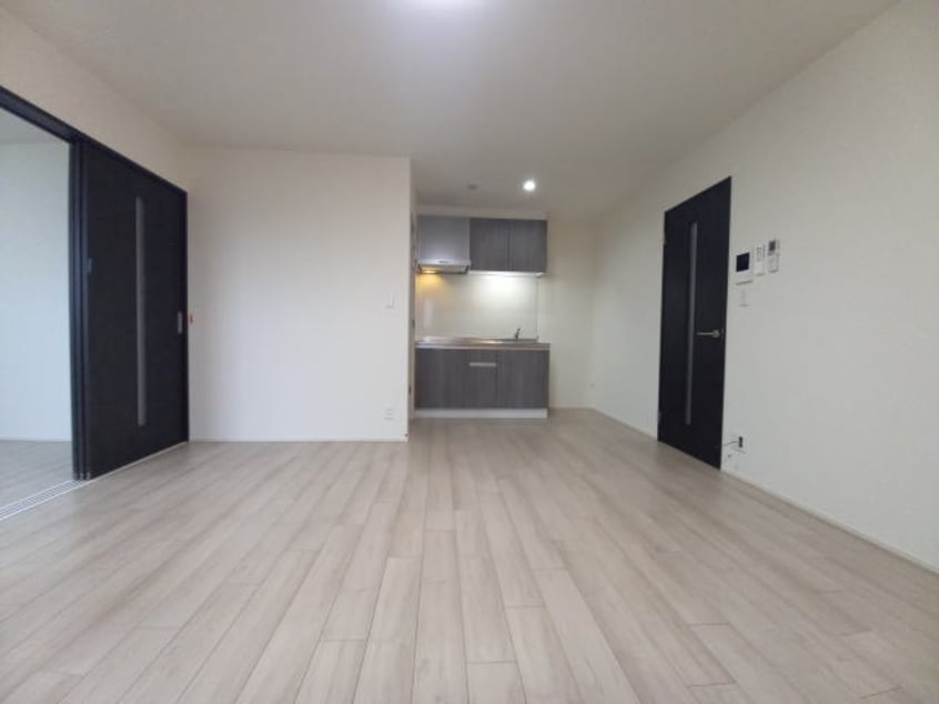  阪和線・羽衣線/和歌山駅 徒歩19分 3階 築1年