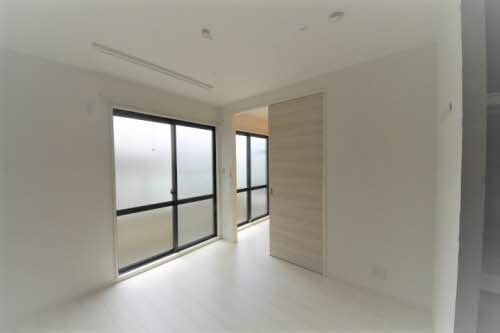  ラ．サルデーヌ