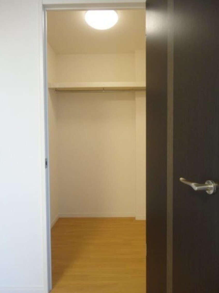  阪和線・羽衣線/和歌山駅 徒歩15分 1階 築12年