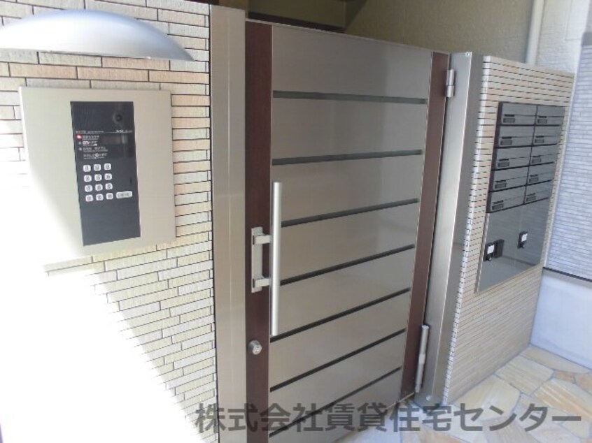  阪和線・羽衣線/和歌山駅 徒歩13分 3階 築5年