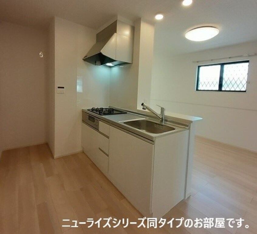 同仕様 阪和線・羽衣線/紀伊中ノ島駅 徒歩22分 2階 建築中