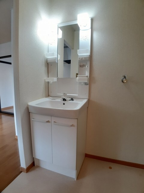  阪和線・羽衣線/和歌山駅 徒歩24分 1階 築37年