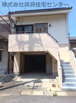 三葛ガレージハウス