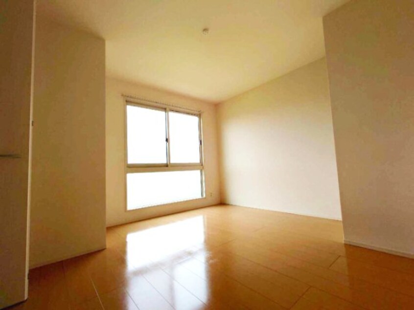  イソラ フェリジェ