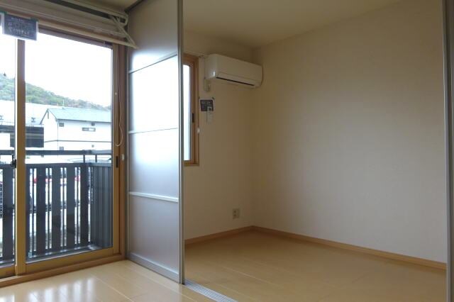 同仕様 阪和線・羽衣線/和歌山駅 バス14分鳴神住宅前下車:停歩3分 1階 築19年