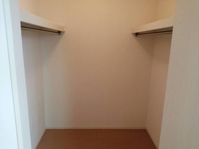  パインズコートⅢ