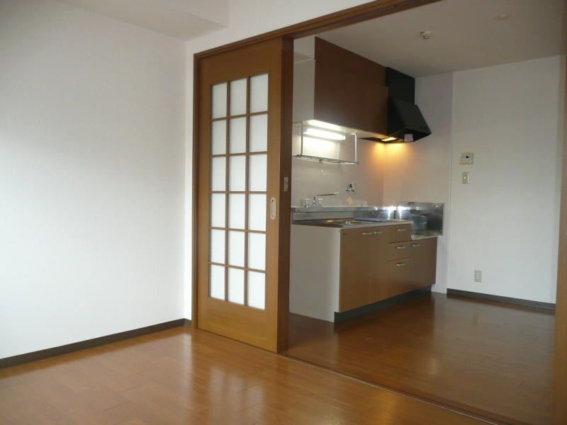  ヴィレッジヤマモト