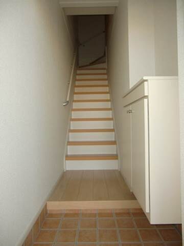  和歌山電鉄貴志川線/交通センター前駅 徒歩13分 2階 築8年