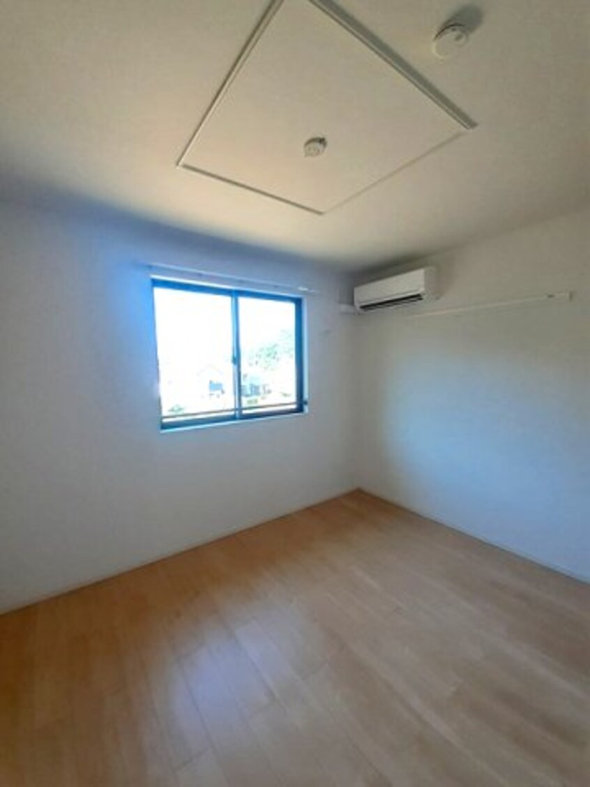  ネオ・エリタージュ