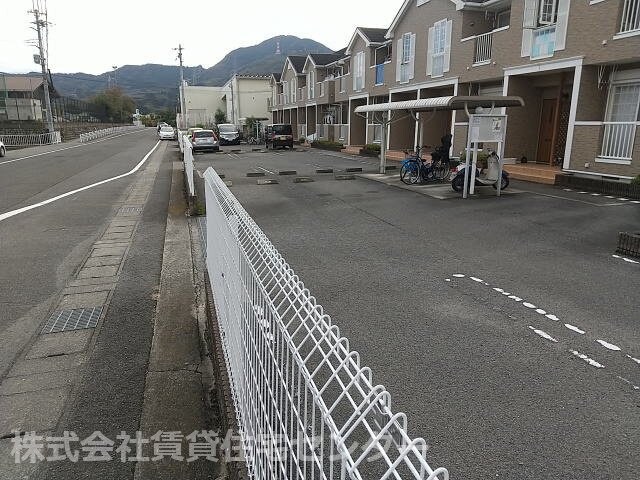  コニファーⅡ番館B