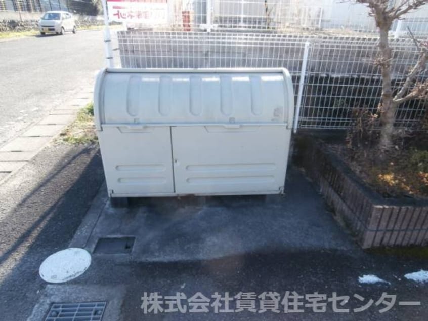  コニファーⅡ番館B