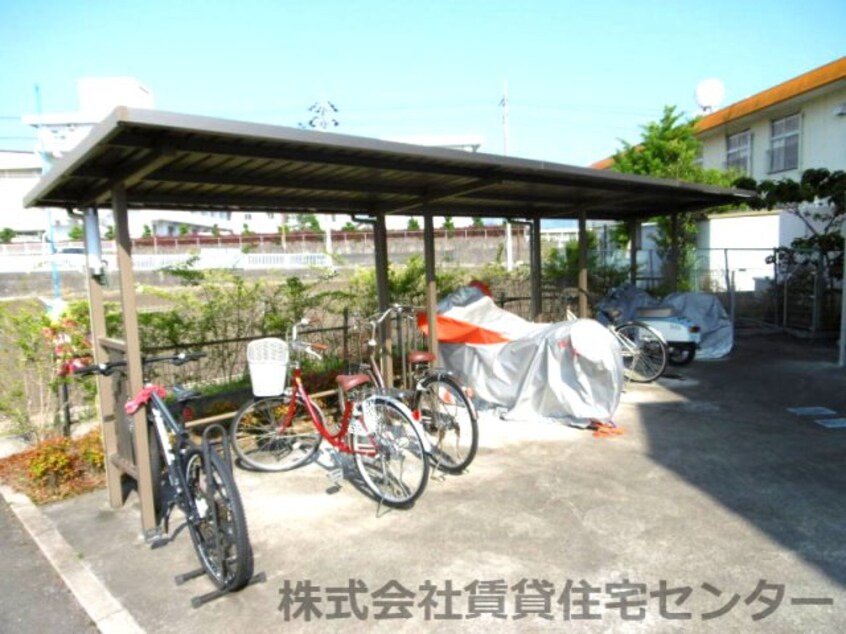  サンセール岩出