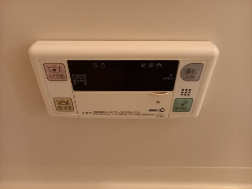 同仕様 Ｒiｔｚ　Ｃaｒｌｔｏｎ