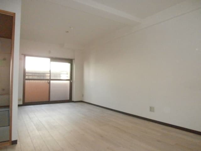  グランメール美園