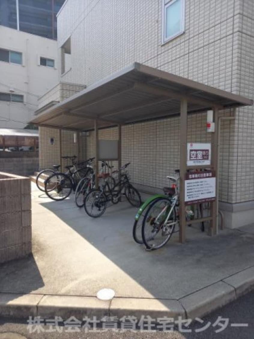  サンテラス吹上