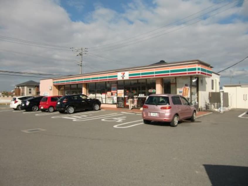 セブンイレブン 和歌山田尻南店様(コンビニ)まで880m きのくに線・紀勢本線/宮前駅 徒歩14分 2階 築21年
