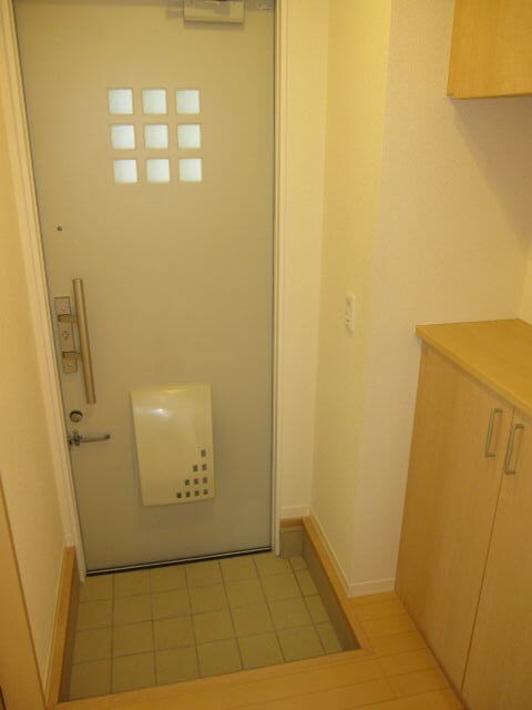 同仕様 シャーメゾン尾崎