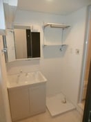  阪和線・羽衣線/紀伊駅 バス8分池の川下車:停歩1分 1階 築9年