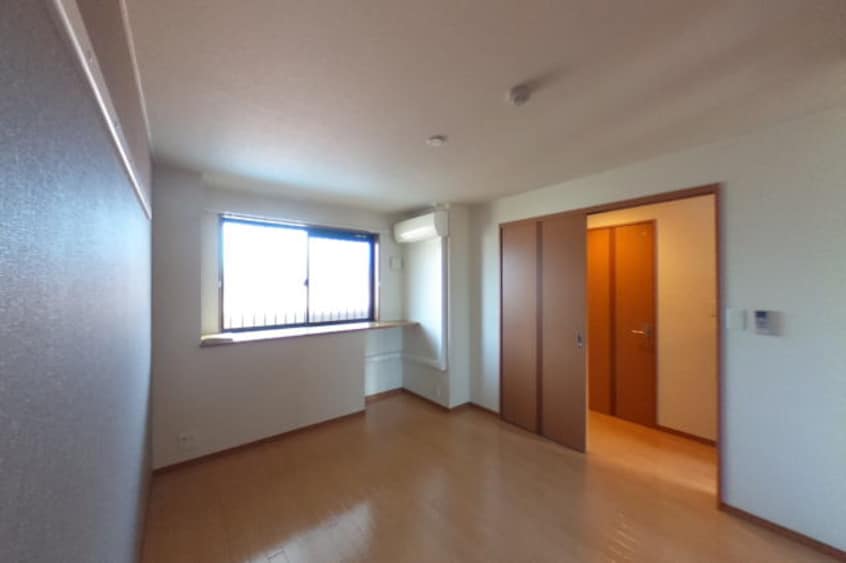  ピア・シティー岸上