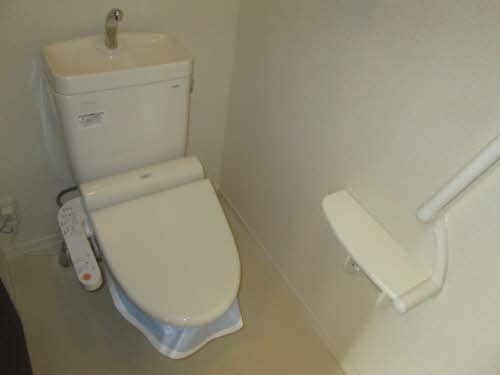  シャーメゾン有田