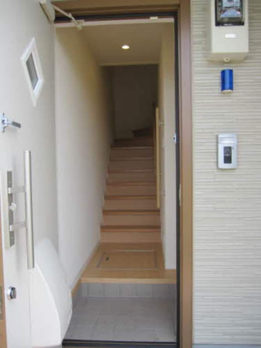  シャーメゾン六十谷