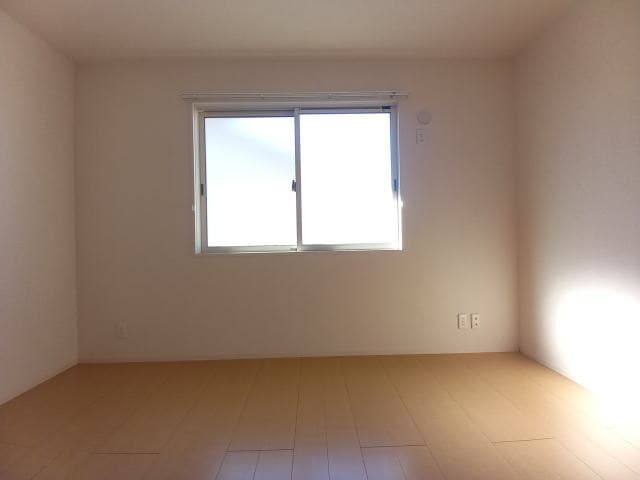  エミネンス・ジュン