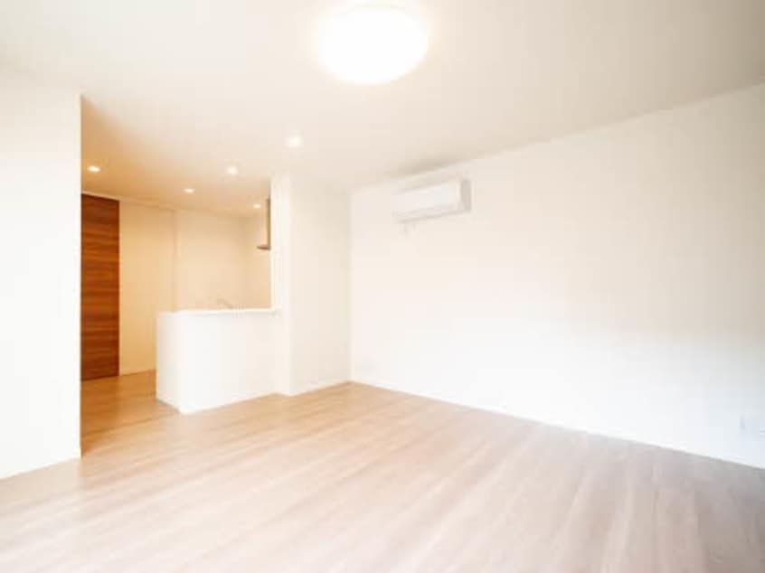  阪和線・羽衣線/和歌山駅 徒歩13分 1階 築4年