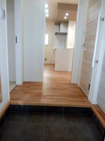  阪和線・羽衣線/和歌山駅 徒歩19分 1階 築7年