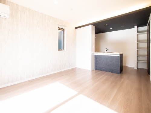  阪和線・羽衣線/和歌山駅 徒歩10分 1階 築6年