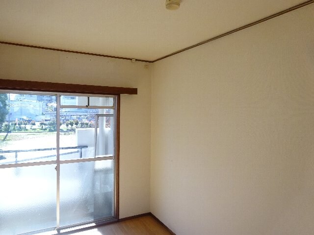  川端マンション