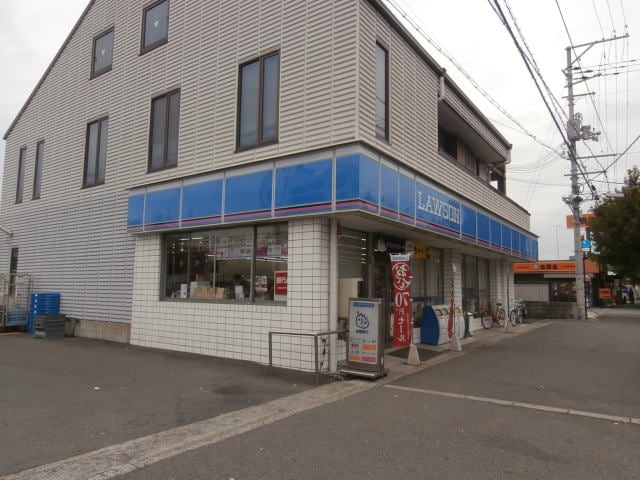 ローソン 和歌山太田店様(コンビニ)まで178m 阪和線・羽衣線/和歌山駅 徒歩9分 3階 築7年