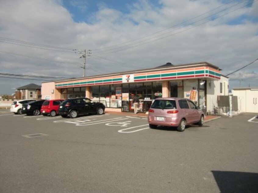 セブンイレブン 和歌山田尻南店様(コンビニ)まで881m きのくに線・紀勢本線/宮前駅 徒歩14分 1階 築21年