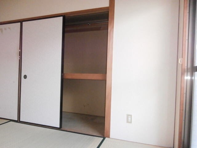 同仕様 リベラルパレス新留