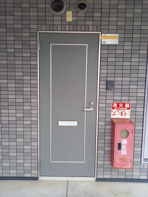  阪和線・羽衣線/和歌山駅 徒歩18分 1階 築19年