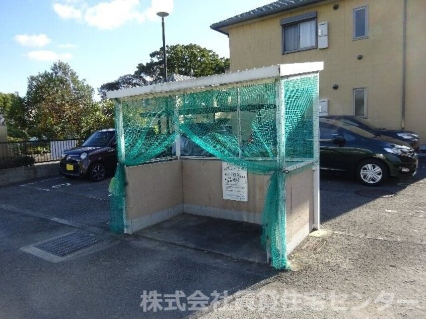  ヴィレッジせせらぎ