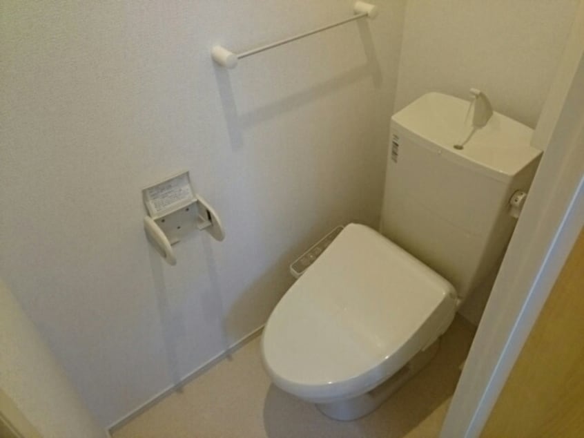  和歌山線/田井ノ瀬駅 徒歩8分 1階 築9年